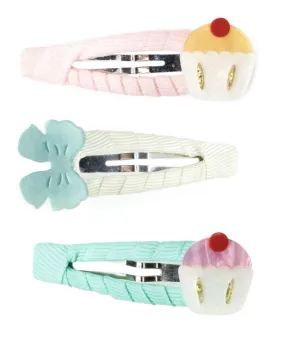 Cupcakes and Bow Pearlized Snap Clips