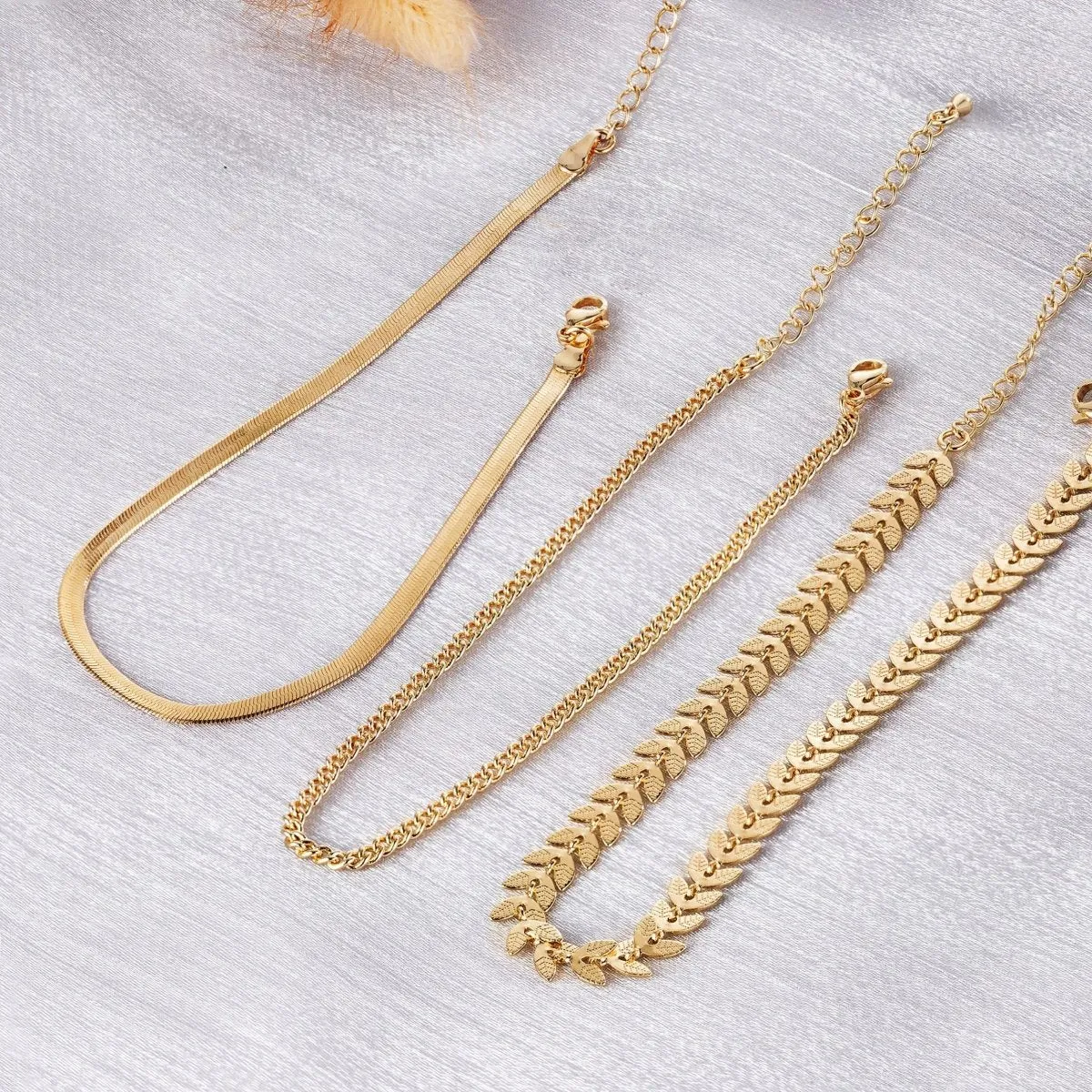 Dainty Cuban Fishbone Herringbone Anklet