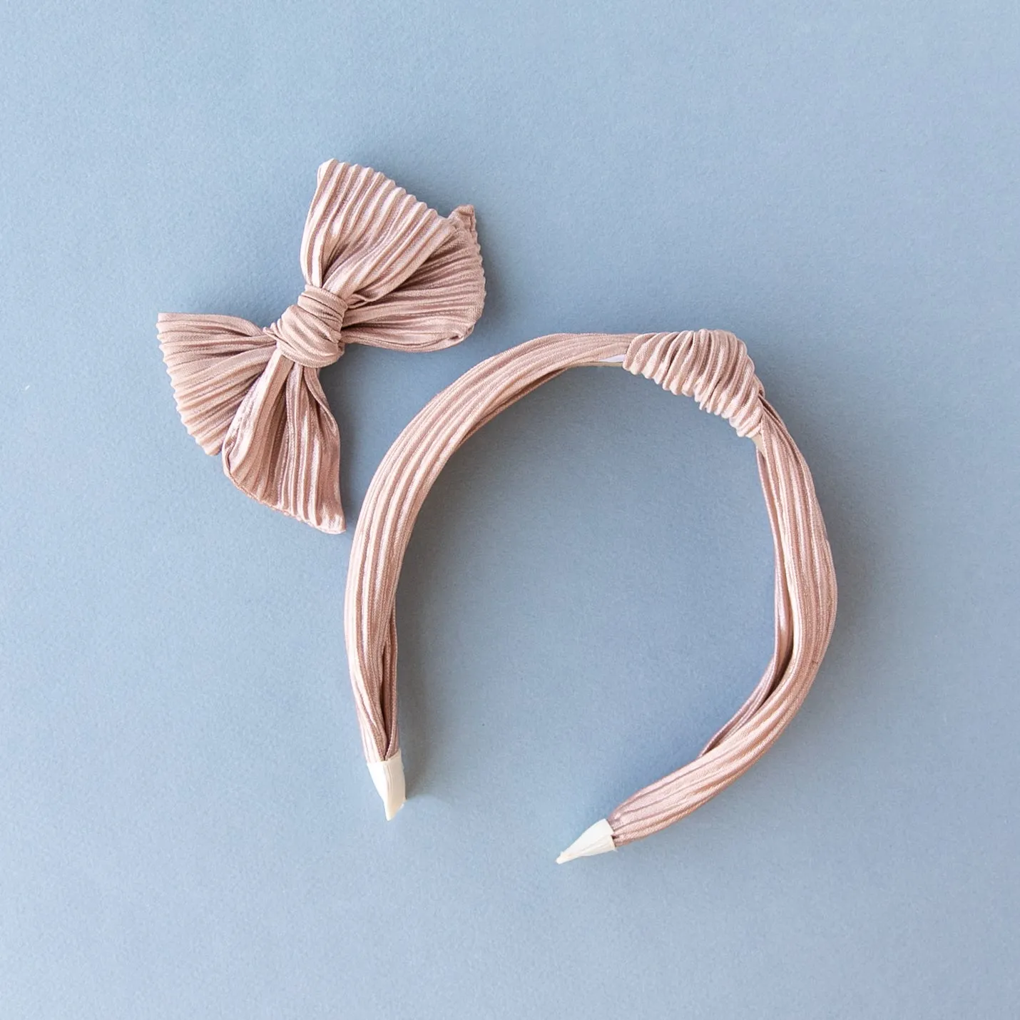 Mauve Plisse | Oversized Hand-tied Bow