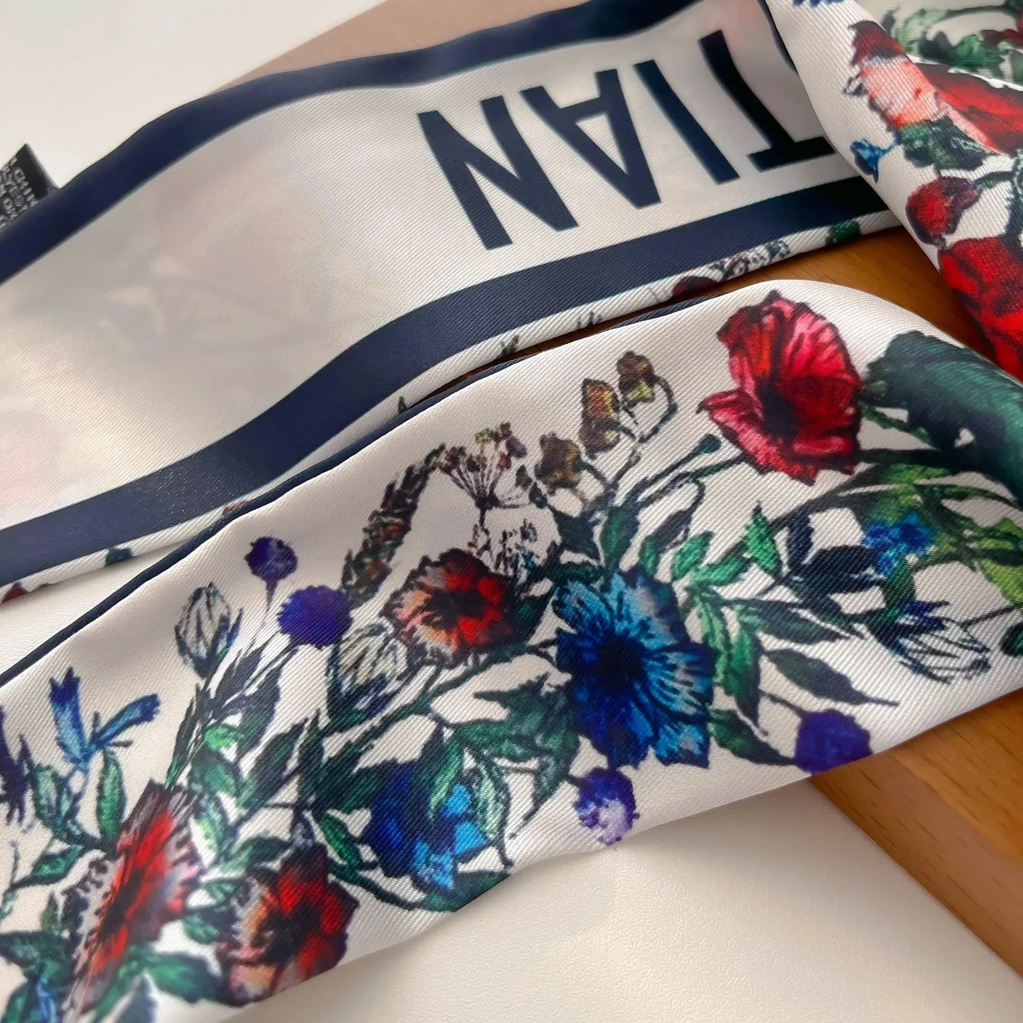 New Twill Silk Scarf D Home Silk Scarf Tied Bag Ribbon Headband High-end Gift