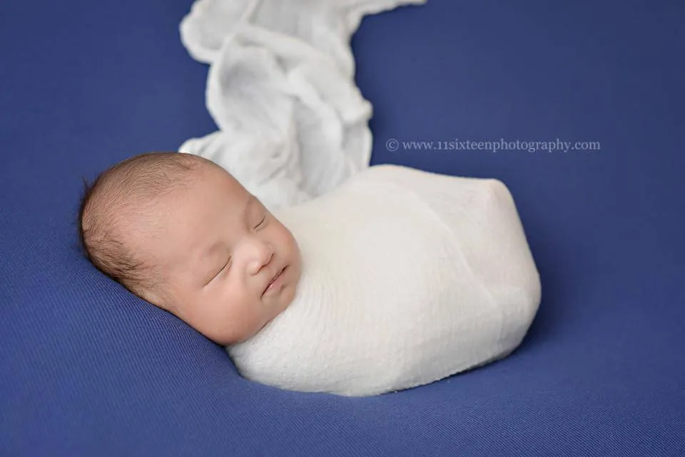 SET Violet Purple and White Cheesecloth Baby Wraps Cheese Cloth