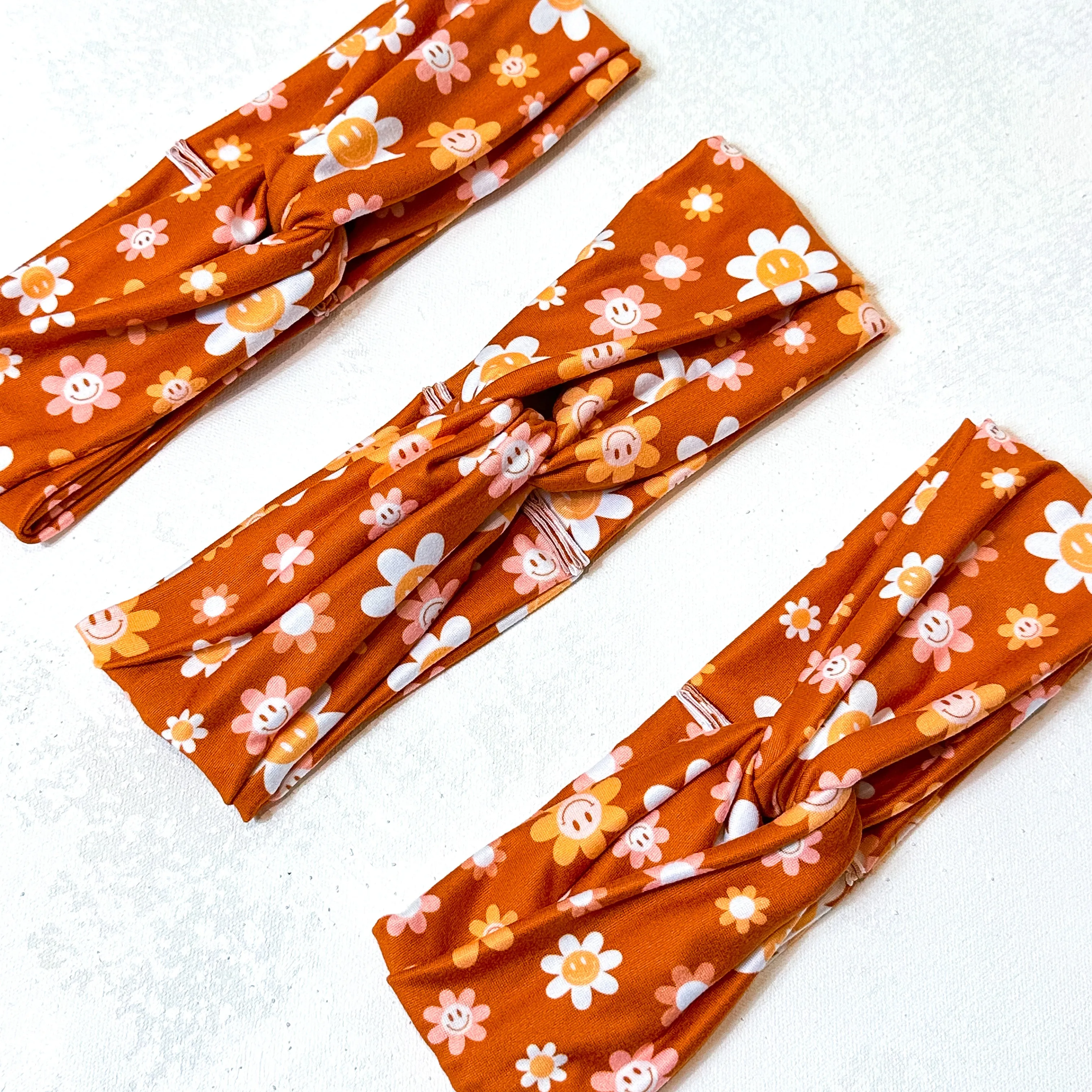 Smiley Daisy Twist Turban Headband