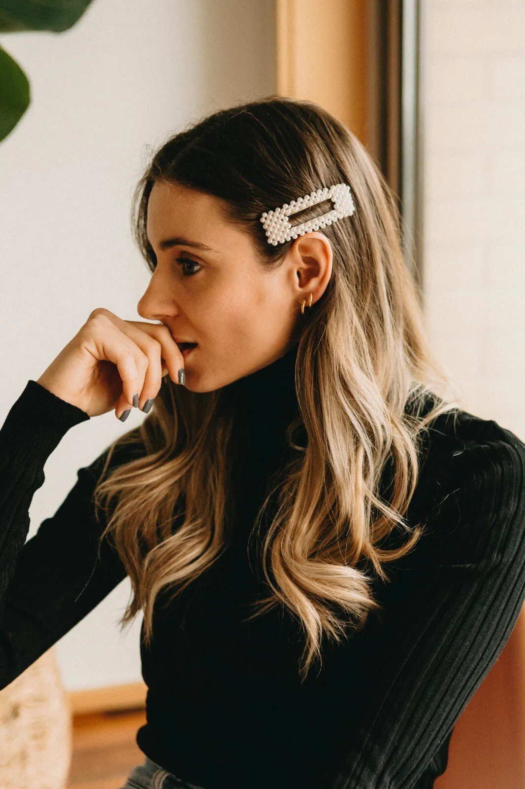 SQUARE PEARL HAIR CLIP